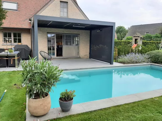 B-200 XL Outdoor Living