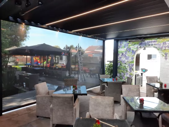 B-200 XL Outdoor Living